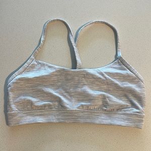 Lululemon Flow Y bra